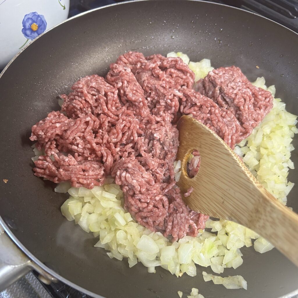 玉ねぎとひき肉